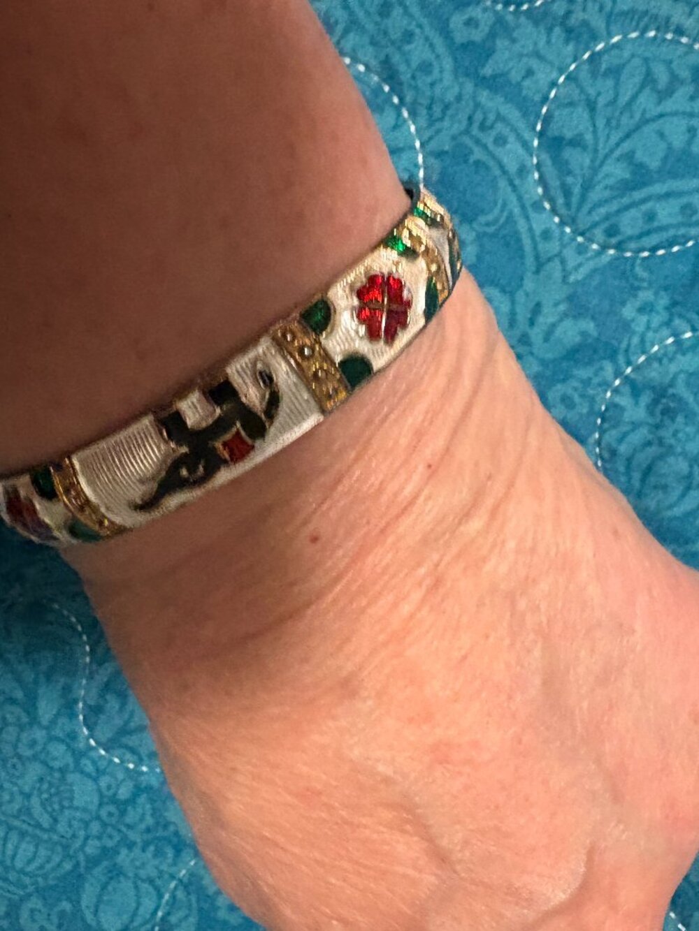 Vintage Cloisonne Bracelet w/Elephants & Four Hearts Design